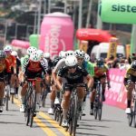Lina líder de Vuelta a Colombia Sistecredto con un grupo de ochenta corredoras