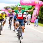 Sánchez de Óxido gana cerca de Villanueva con Plazas líder en Vuelta de la Juventud Sistecredito